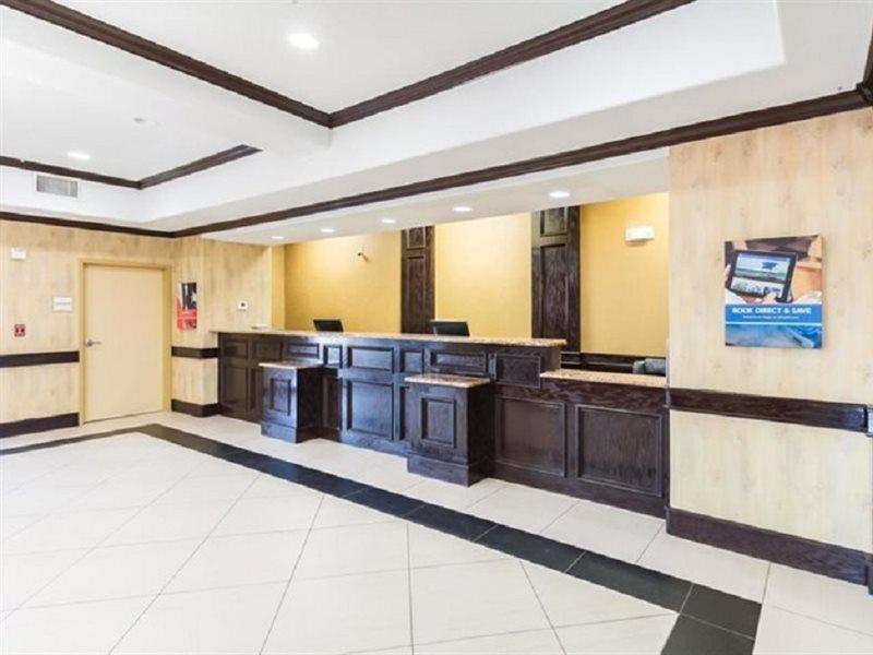 La Quinta Inn And Suites Joshua Eksteriør billede