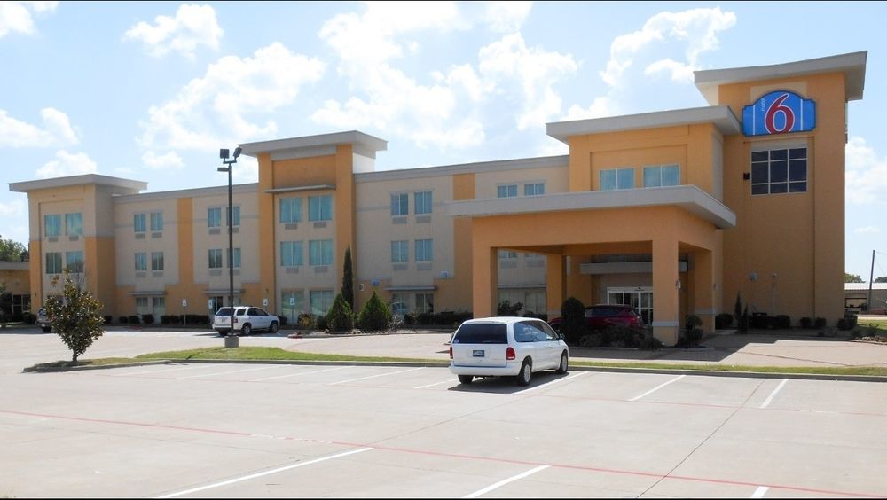 La Quinta Inn And Suites Joshua Eksteriør billede